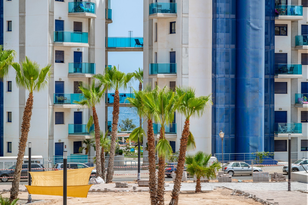For sale - 2 Bedroom 2 Bathroom Apartment - Middle Floor Apartment in Orihuela - Punta Prima  - Alicante