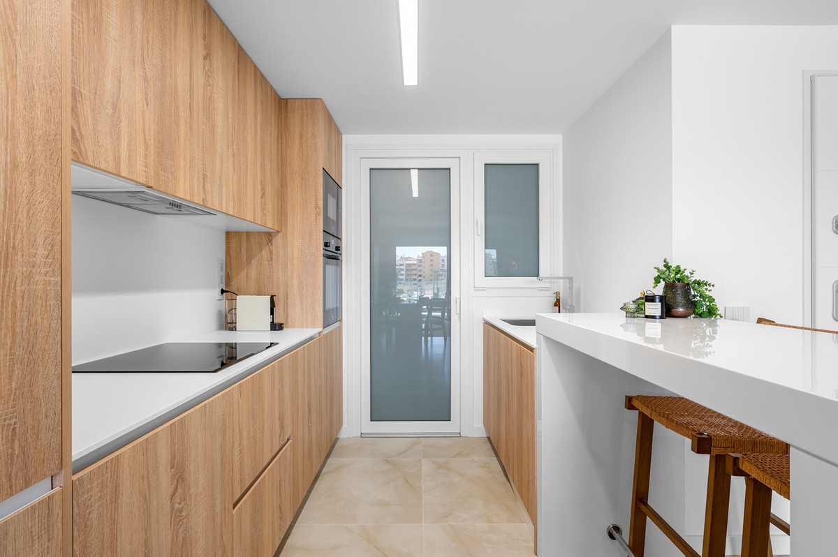 For sale - 2 Bedroom 2 Bathroom Apartment - Middle Floor Apartment in Orihuela - Punta Prima  - Alicante