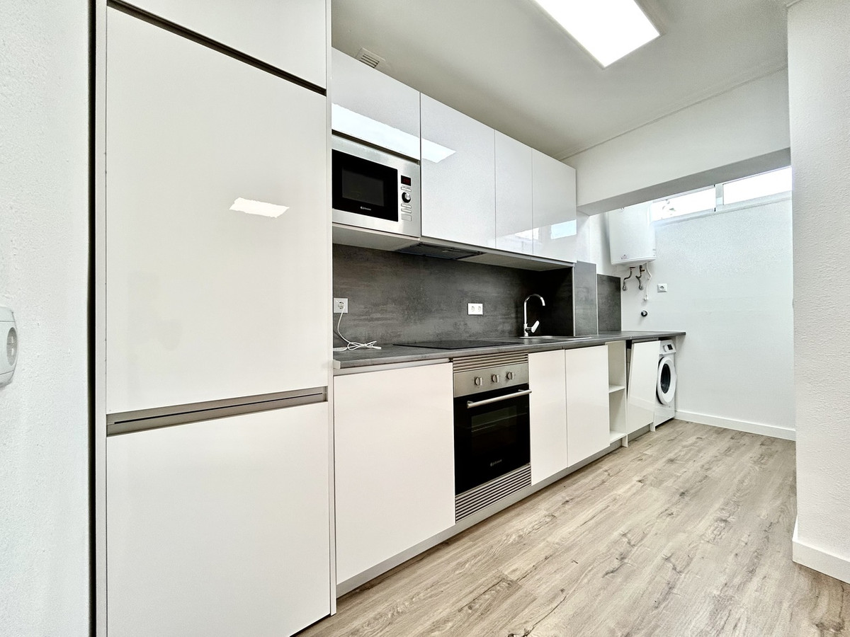 For sale - 2 Bedroom 1 Bathroom Apartment - Ground Floor Apartment in Orihuela - Villamartin  - Alicante