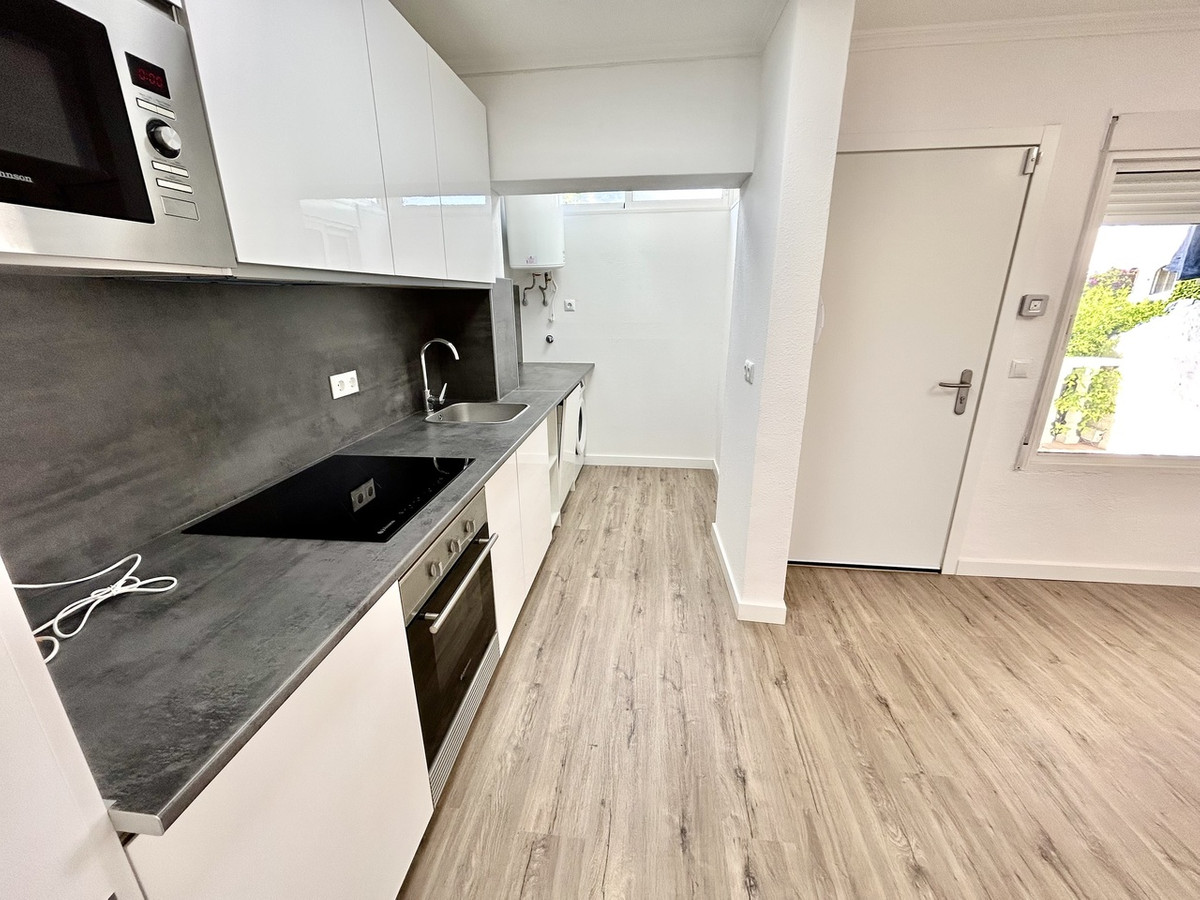 For sale - 2 Bedroom 1 Bathroom Apartment - Ground Floor Apartment in Orihuela - Villamartin  - Alicante