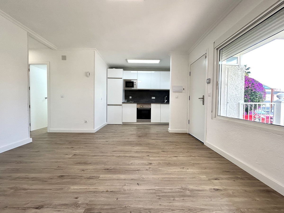 For sale - 2 Bedroom 1 Bathroom Apartment - Ground Floor Apartment in Orihuela - Villamartin  - Alicante