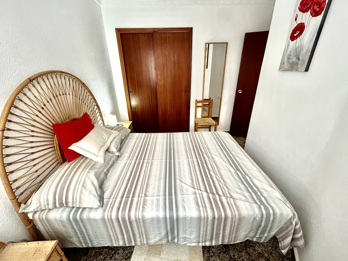 For sale - 3 Bedroom 2 Bathroom Apartment - Ground Floor Apartment in Orihuela - Punta Prima  - Alicante