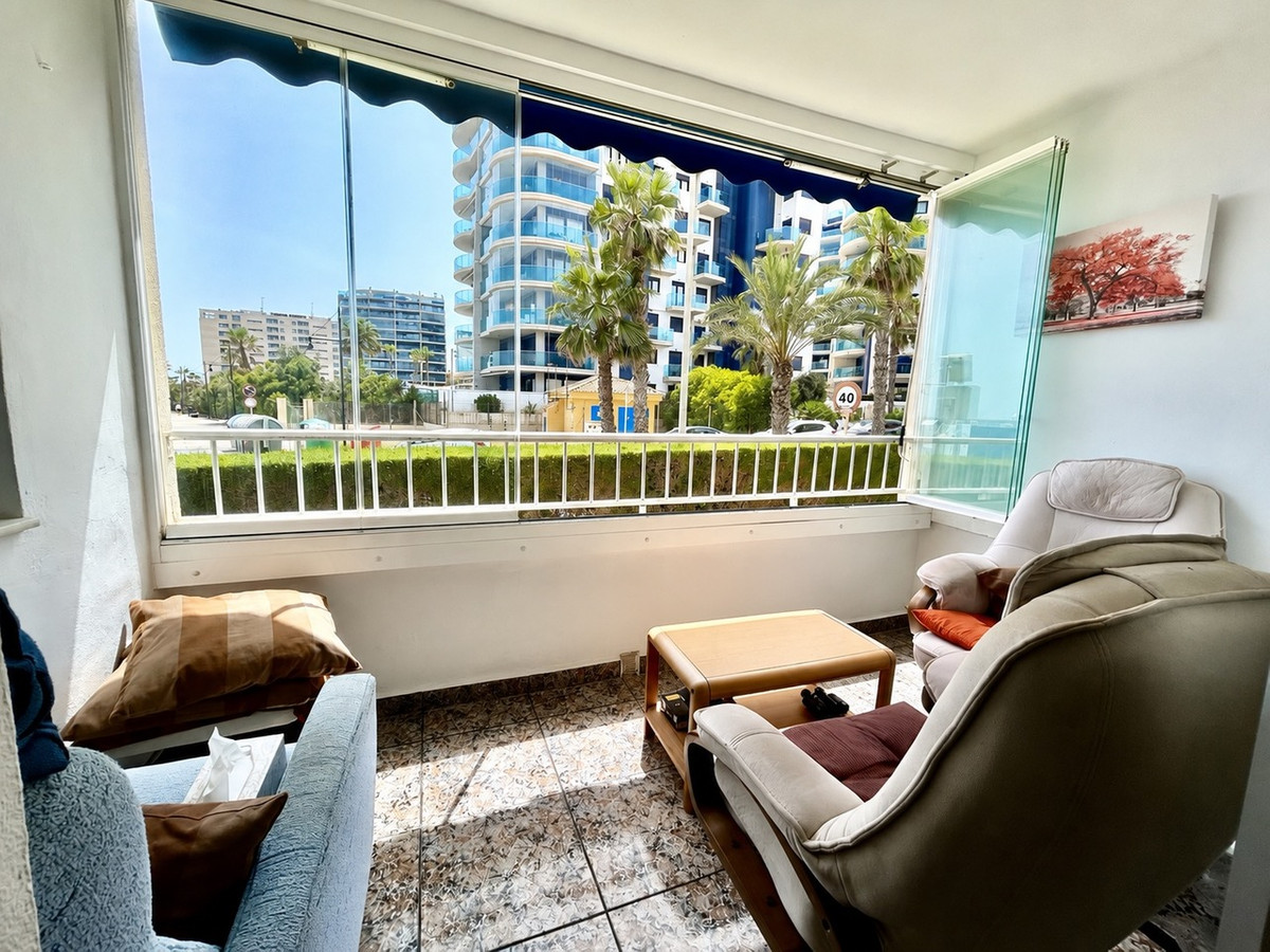For sale - 3 Bedroom 2 Bathroom Apartment - Ground Floor Apartment in Orihuela - Punta Prima  - Alicante