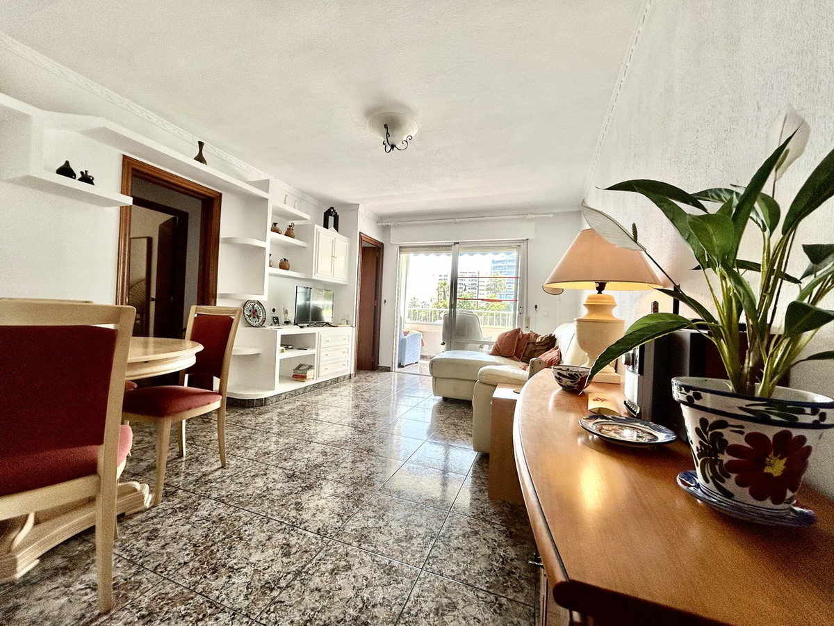 For sale - 3 Bedroom 2 Bathroom Apartment - Ground Floor Apartment in Orihuela - Punta Prima  - Alicante