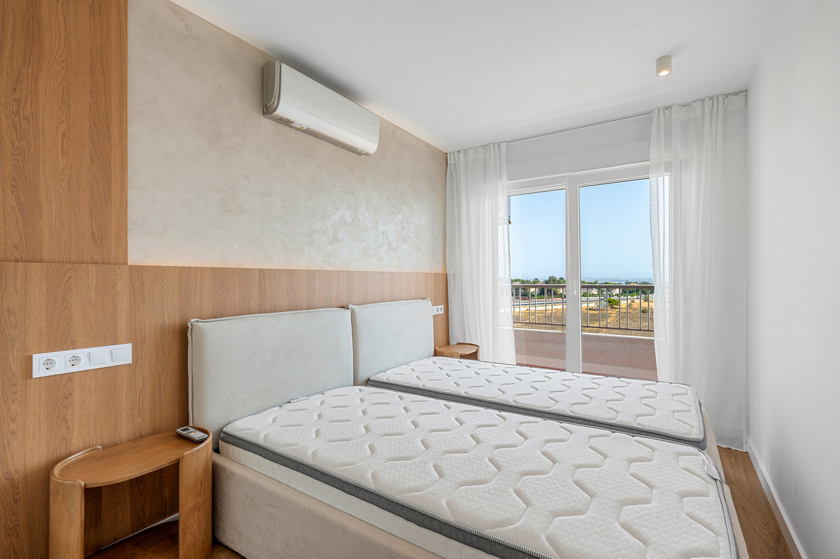 For sale - 2 Bedroom 1 Bathroom Apartment - Penthouse in Orihuela - Punta Prima  - Alicante