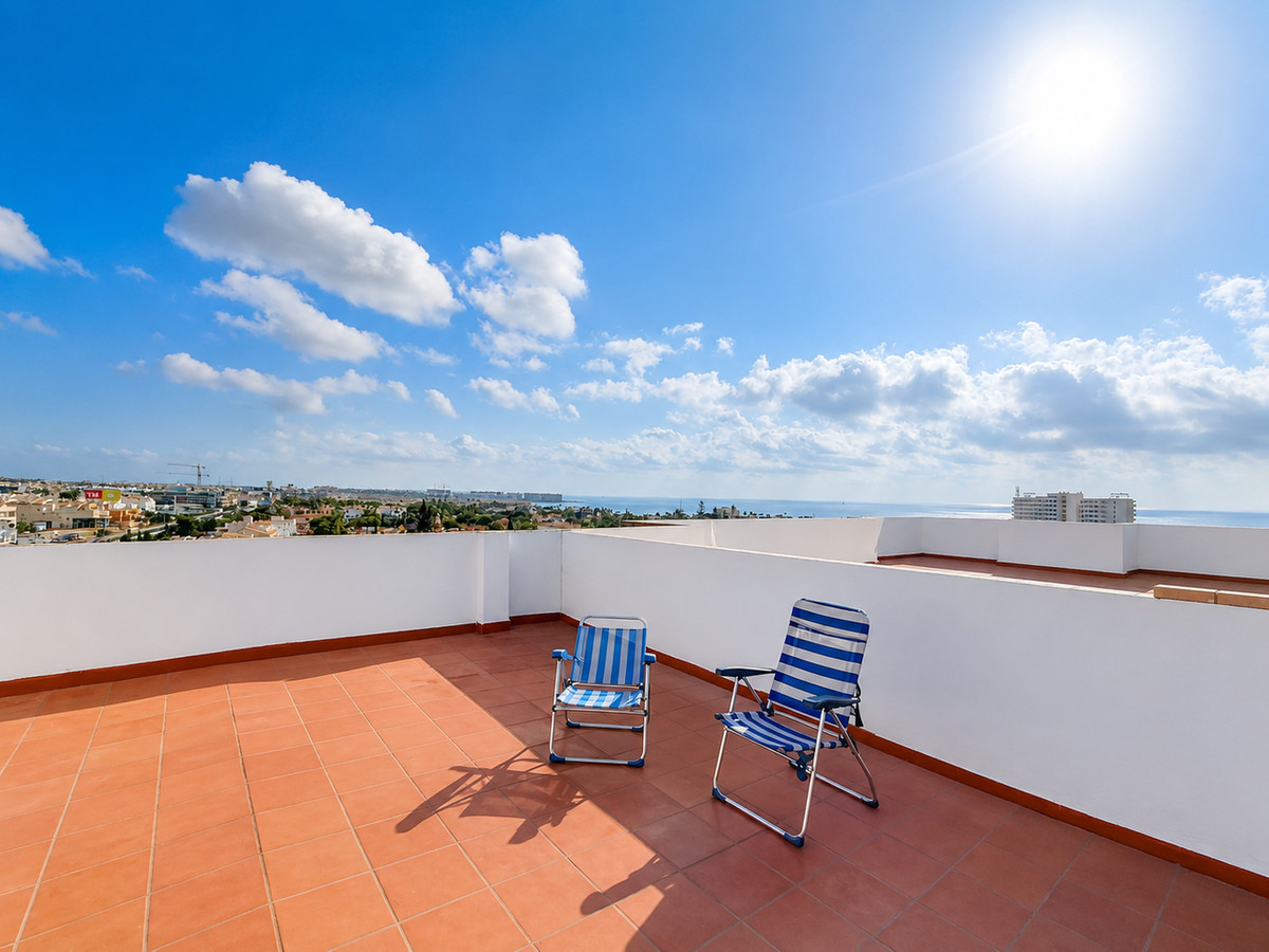 For sale - 2 Bedroom 1 Bathroom Apartment - Penthouse in Orihuela - La Zenia  - Alicante