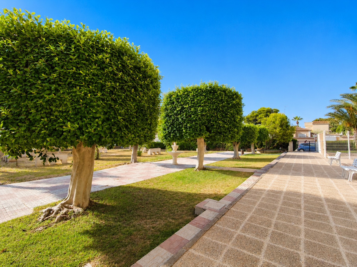 For sale - 2 Bedroom 1 Bathroom Apartment - Penthouse in Orihuela - La Zenia  - Alicante