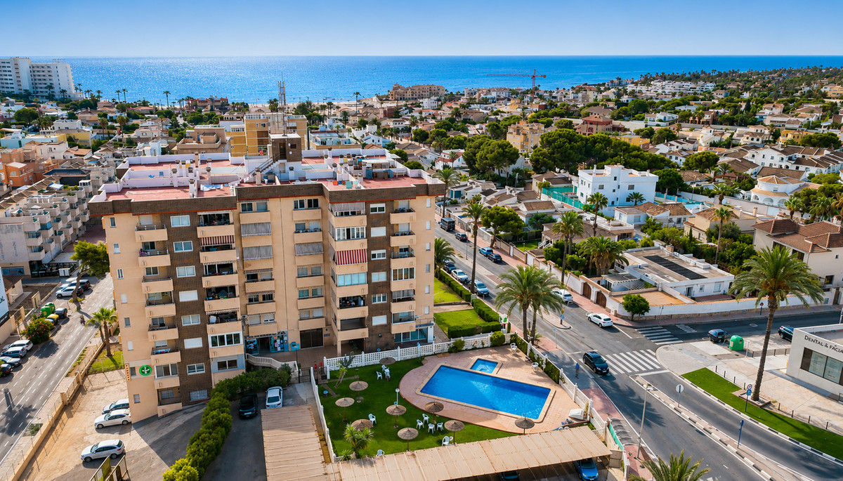 For sale - 2 Bedroom 1 Bathroom Apartment - Penthouse in Orihuela - La Zenia  - Alicante