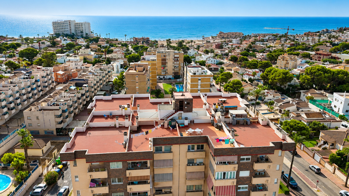 For sale - 2 Bedroom 1 Bathroom Apartment - Penthouse in Orihuela - La Zenia  - Alicante