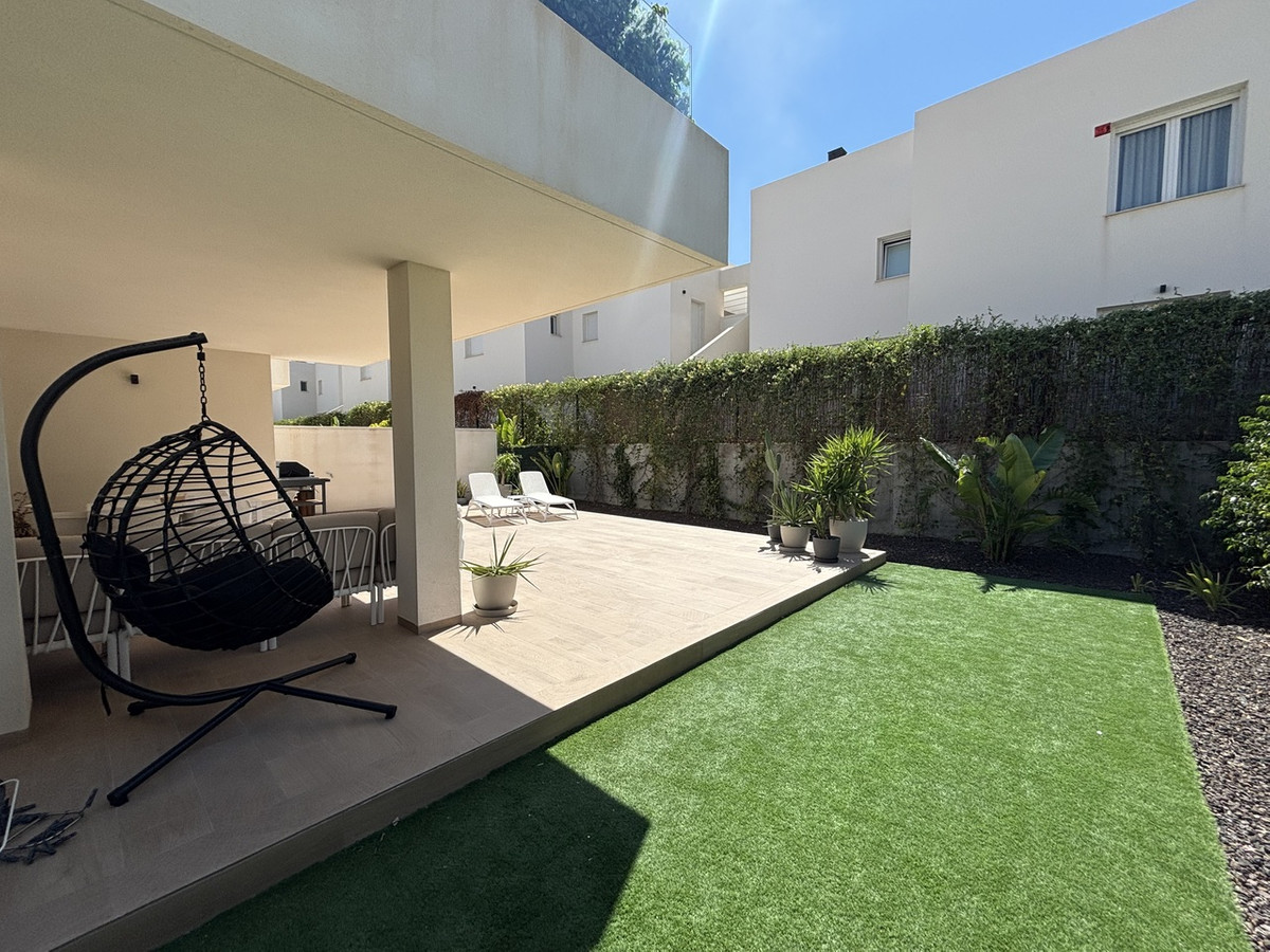 For sale - 3 Bedroom 2 Bathroom Apartment - Ground Floor Apartment in Algorfa - La Finca Golf  - Alicante
