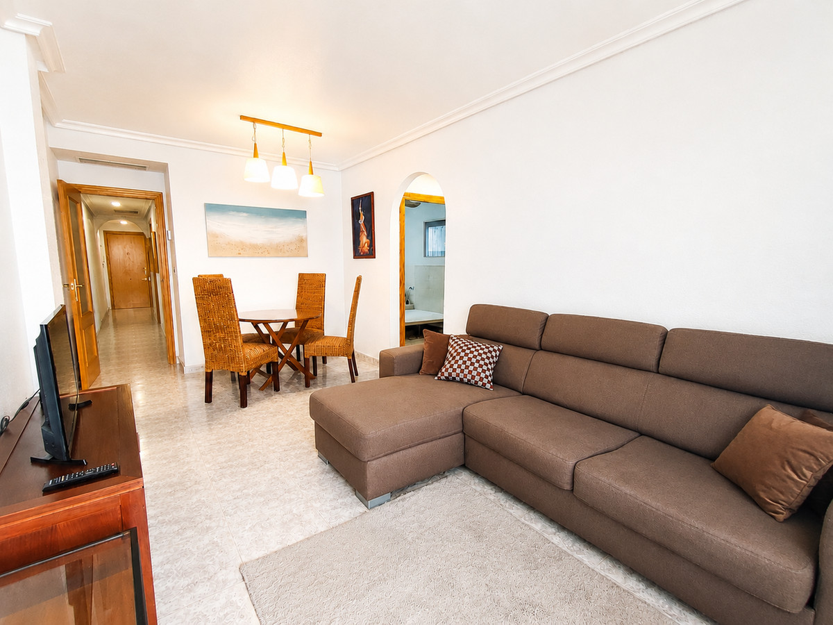 For sale - 2 Bedroom 1 Bathroom Apartment - Middle Floor Apartment in Guardamar del Segura - Guardamar del Segura Centro  - Alicante