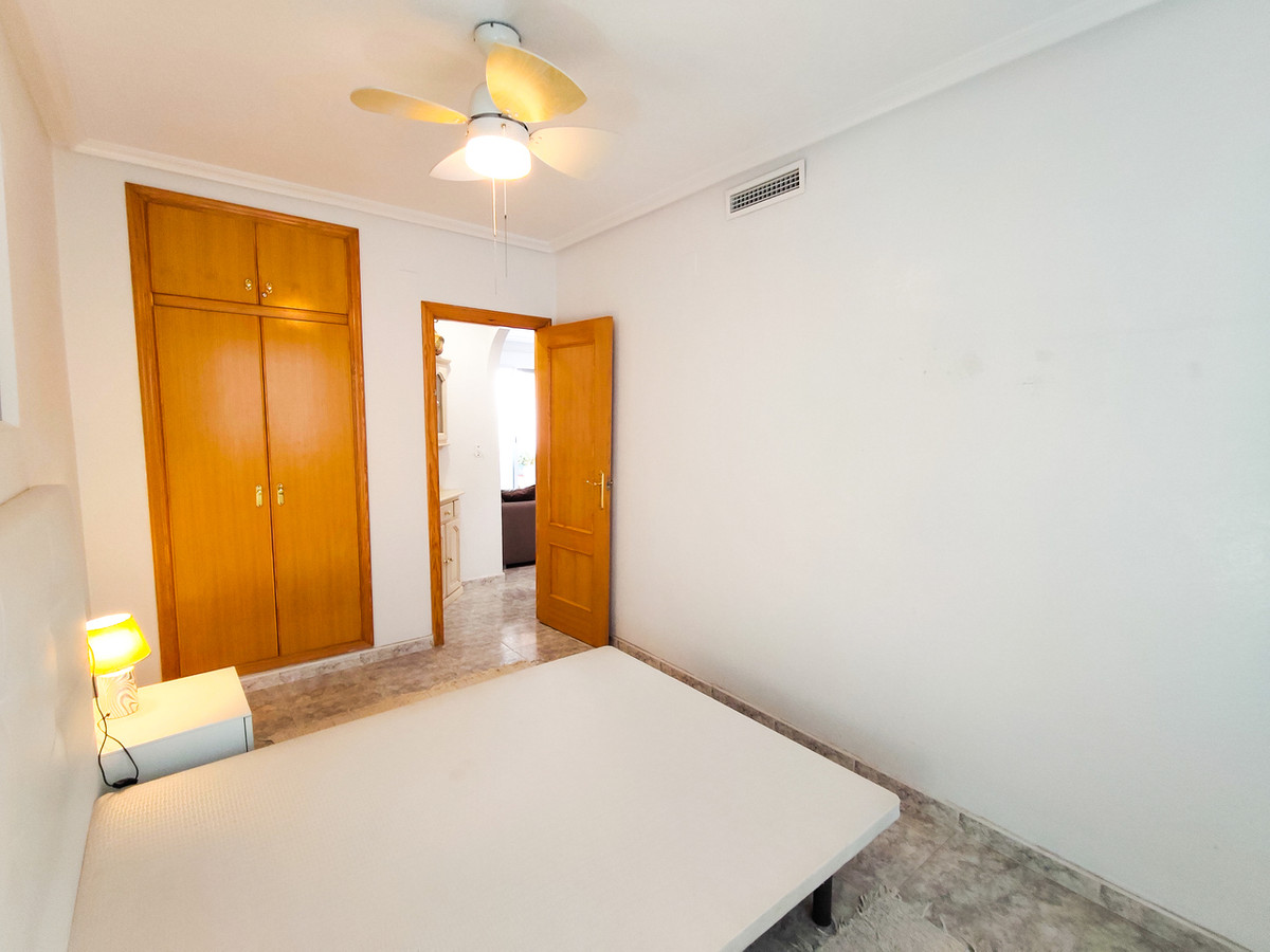 For sale - 2 Bedroom 1 Bathroom Apartment - Middle Floor Apartment in Guardamar del Segura - Guardamar del Segura Centro  - Alicante