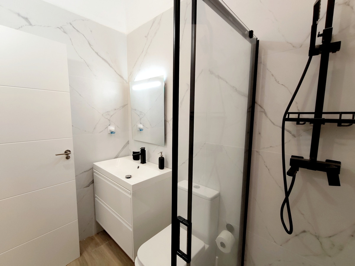 For sale - 3 Bedroom 1 Bathroom House - Townhouse in Orihuela - Playa Flamenca  - Alicante