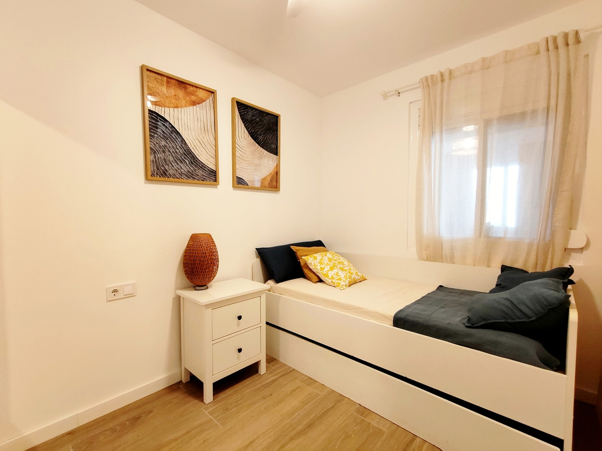 For sale - 3 Bedroom 1 Bathroom House - Townhouse in Orihuela - Playa Flamenca  - Alicante