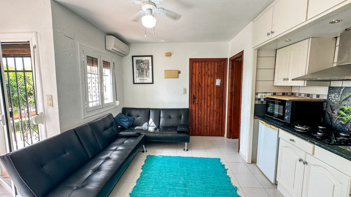 For sale - 1 Bedroom 1 Bathroom Ground floor apartment in Villamartin - Villamartin - Alicante