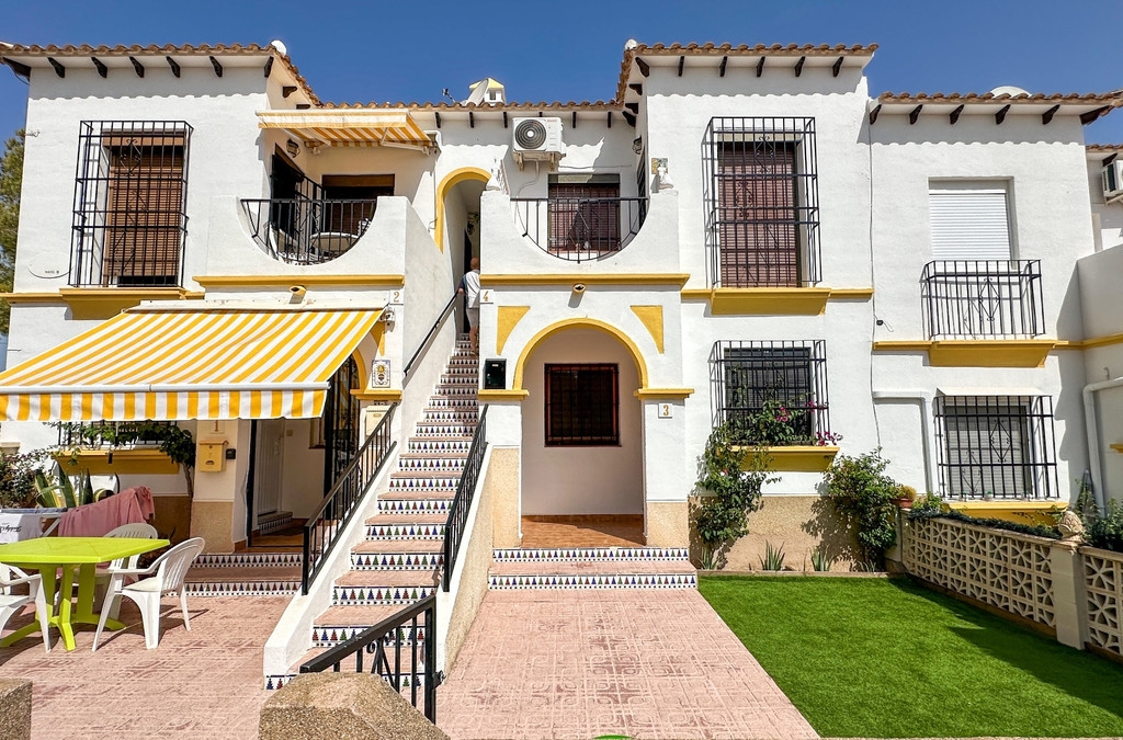 1 Bedroom 1 Bathroom Ground floor apartment in Villamartin