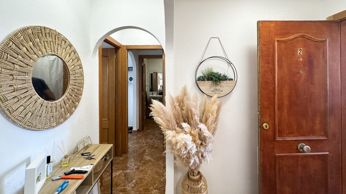 For sale - 2 Bedroom 2 Bathroom Apartment - Middle Floor Apartment in Guardamar del Segura - Guardamar del Segura Centro  - Alicante