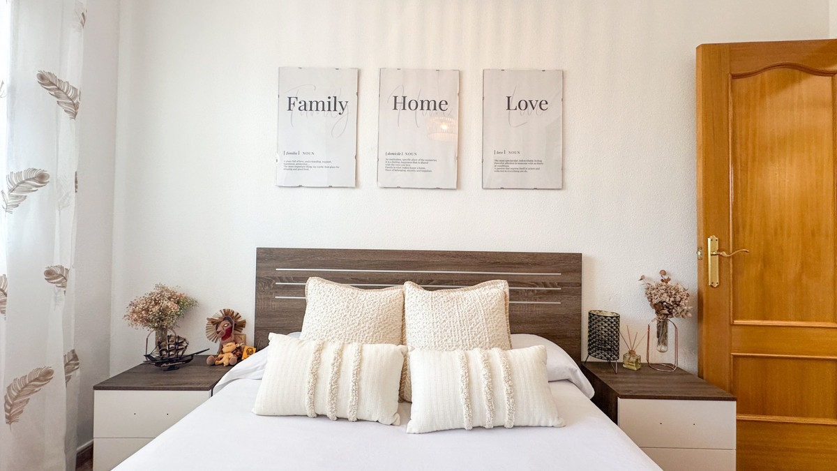 For sale - 2 Bedroom 2 Bathroom Apartment - Middle Floor Apartment in Guardamar del Segura - Guardamar del Segura Centro  - Alicante