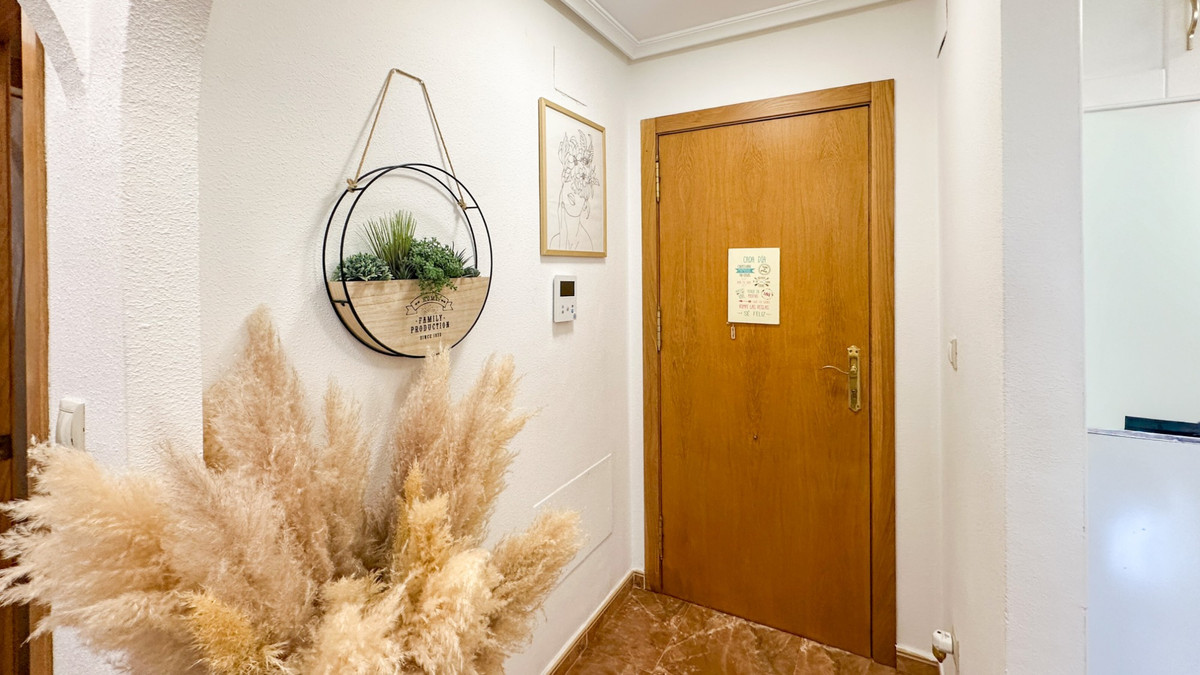 For sale - 2 Bedroom 2 Bathroom Apartment - Middle Floor Apartment in Guardamar del Segura - Guardamar del Segura Centro  - Alicante