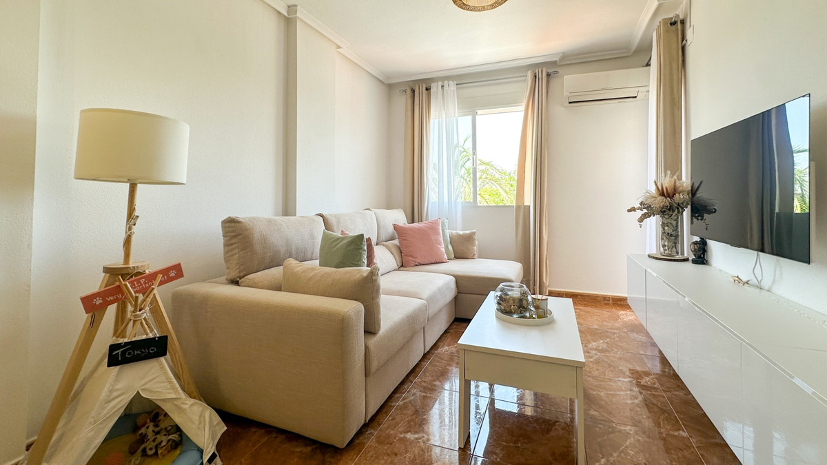For sale - 2 Bedroom 2 Bathroom Apartment - Middle Floor Apartment in Guardamar del Segura - Guardamar del Segura Centro  - Alicante