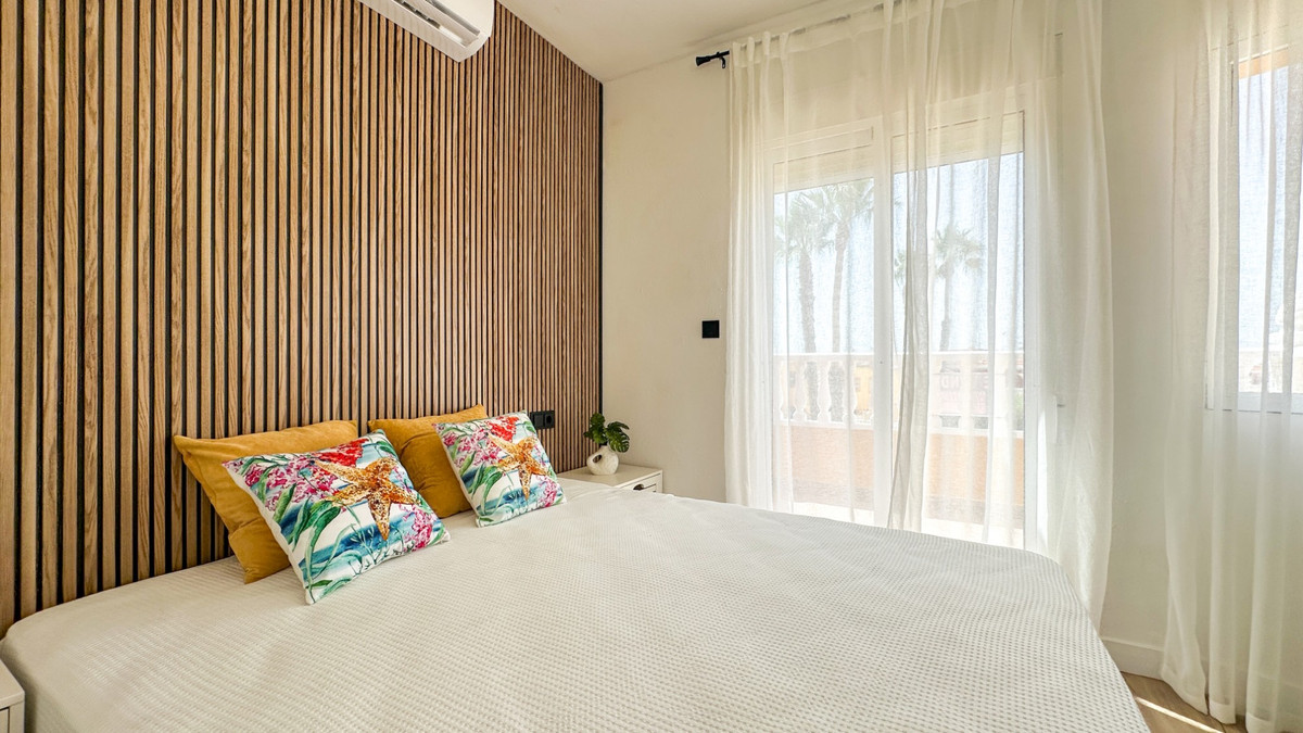 For sale - 2 Bedroom 2 Bathroom House - Townhouse in Orihuela - La Regia  - Alicante