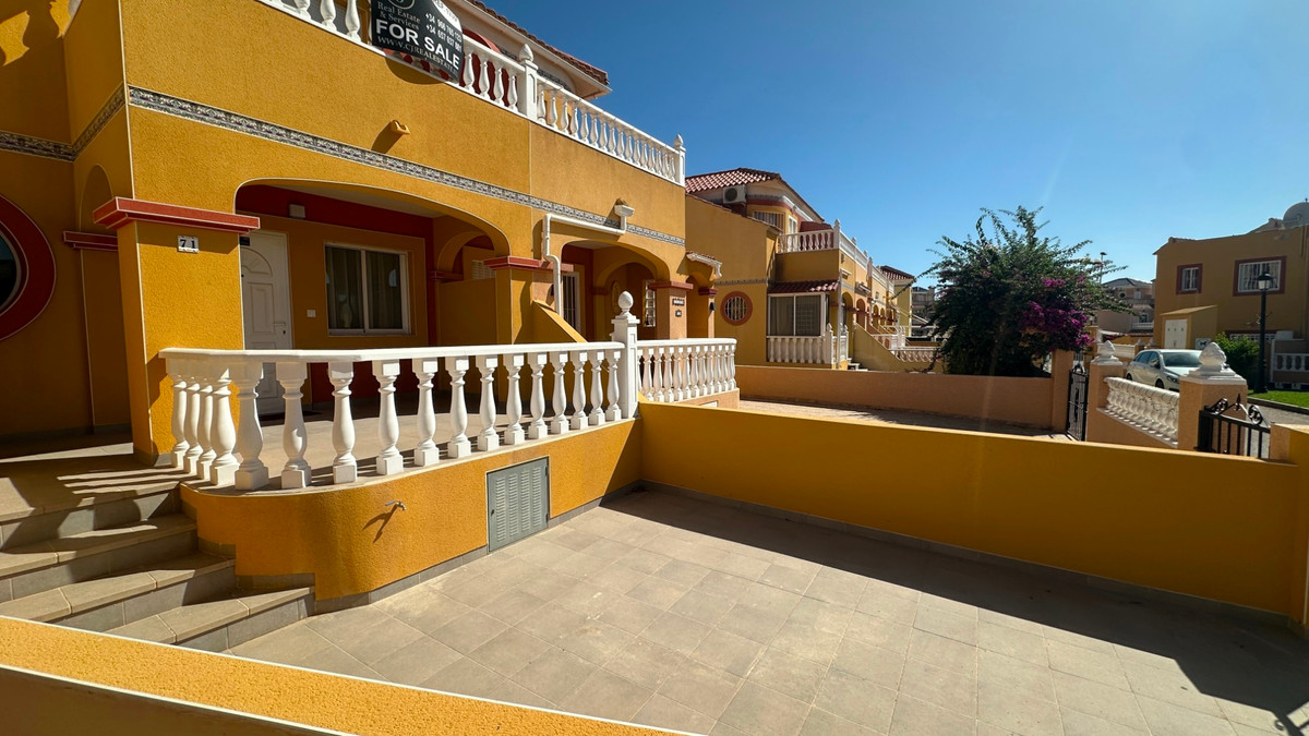 For sale - 2 Bedroom 2 Bathroom House - Townhouse in Orihuela - La Regia  - Alicante