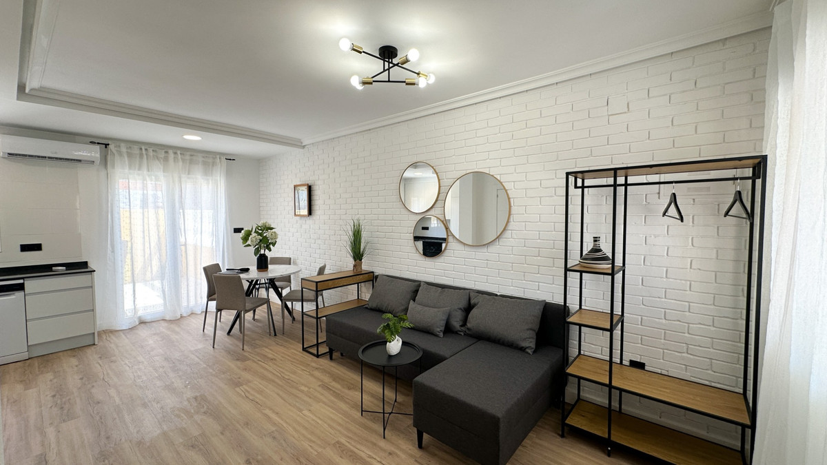 For sale - 2 Bedroom 2 Bathroom House - Townhouse in Orihuela - La Regia  - Alicante