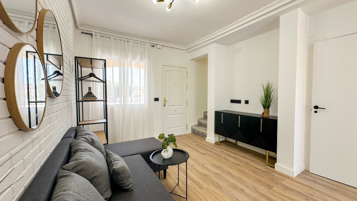 For sale - 2 Bedroom 2 Bathroom House - Townhouse in Orihuela - La Regia  - Alicante