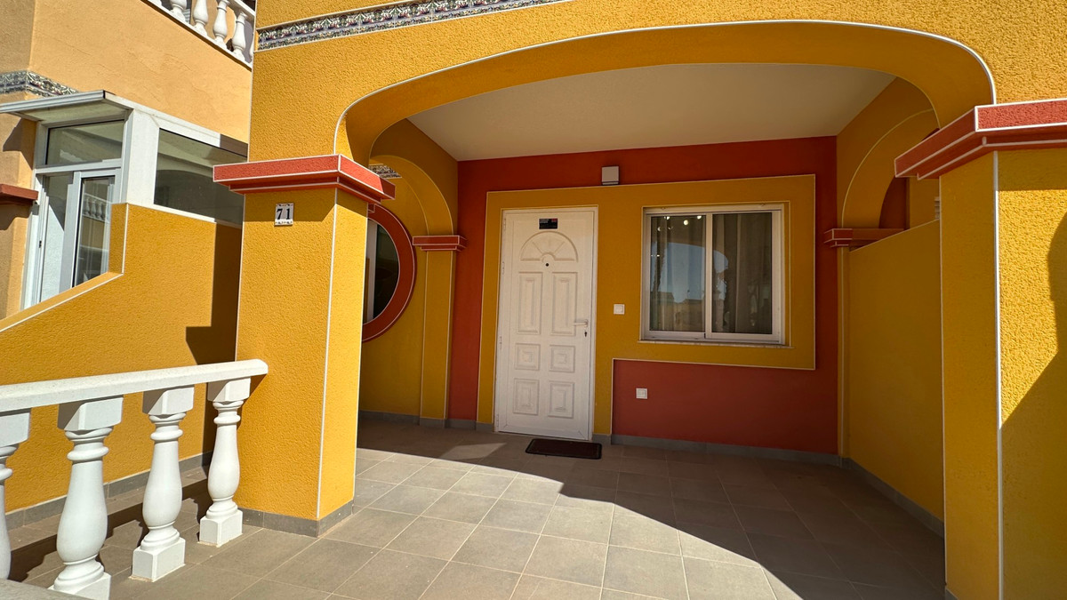 For sale - 2 Bedroom 2 Bathroom House - Townhouse in Orihuela - La Regia  - Alicante