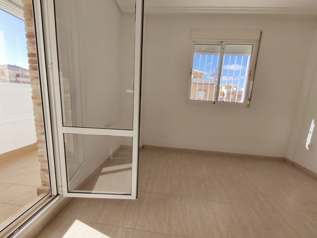 For sale - 3 Bedroom 2 Bathroom House - Townhouse in Rojales - Ciudad Quesada  - Alicante