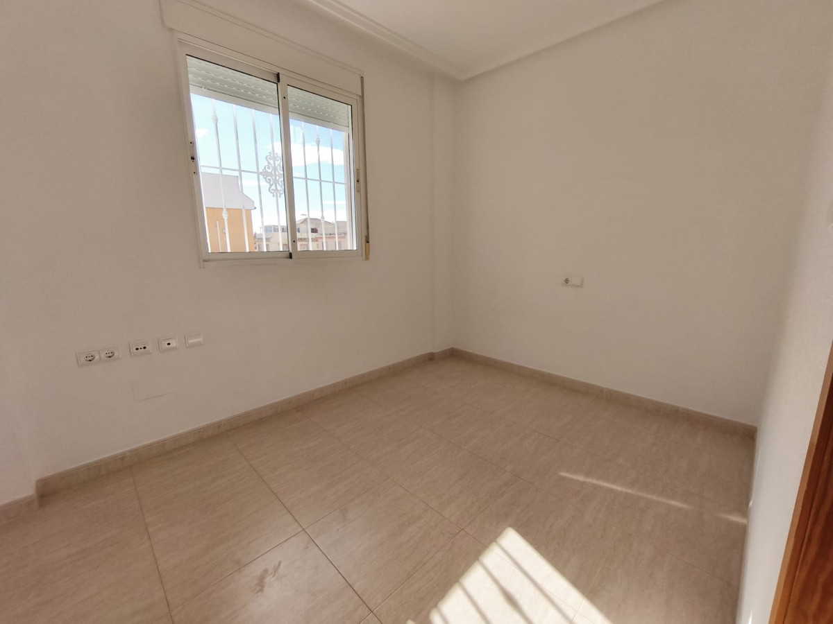 For sale - 3 Bedroom 2 Bathroom House - Townhouse in Rojales - Ciudad Quesada  - Alicante