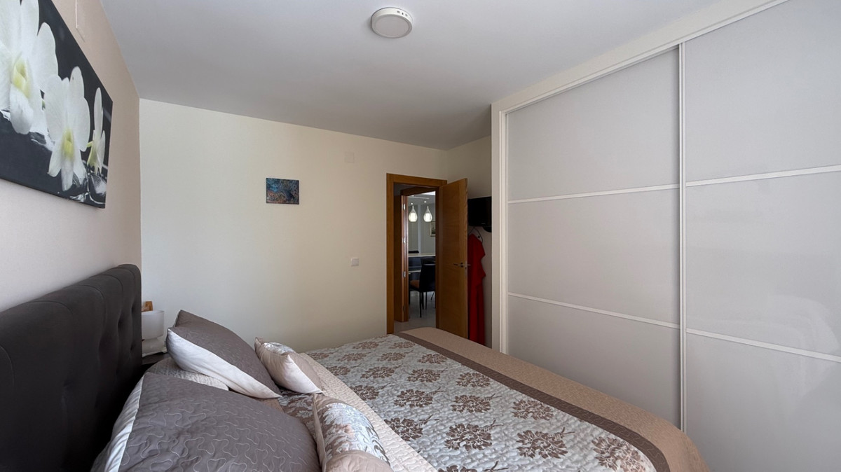 For sale - 3 Bedroom 1 Bathroom Apartment - Ground Floor Apartment in Torrevieja - Torrevieja Centro  - Alicante