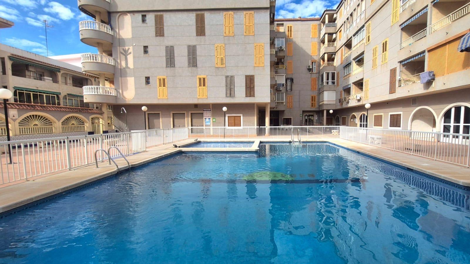 Resale - 2 Bedroom 1 Bathroom Apartment in Torrevieja - Acequion  - Alicante
