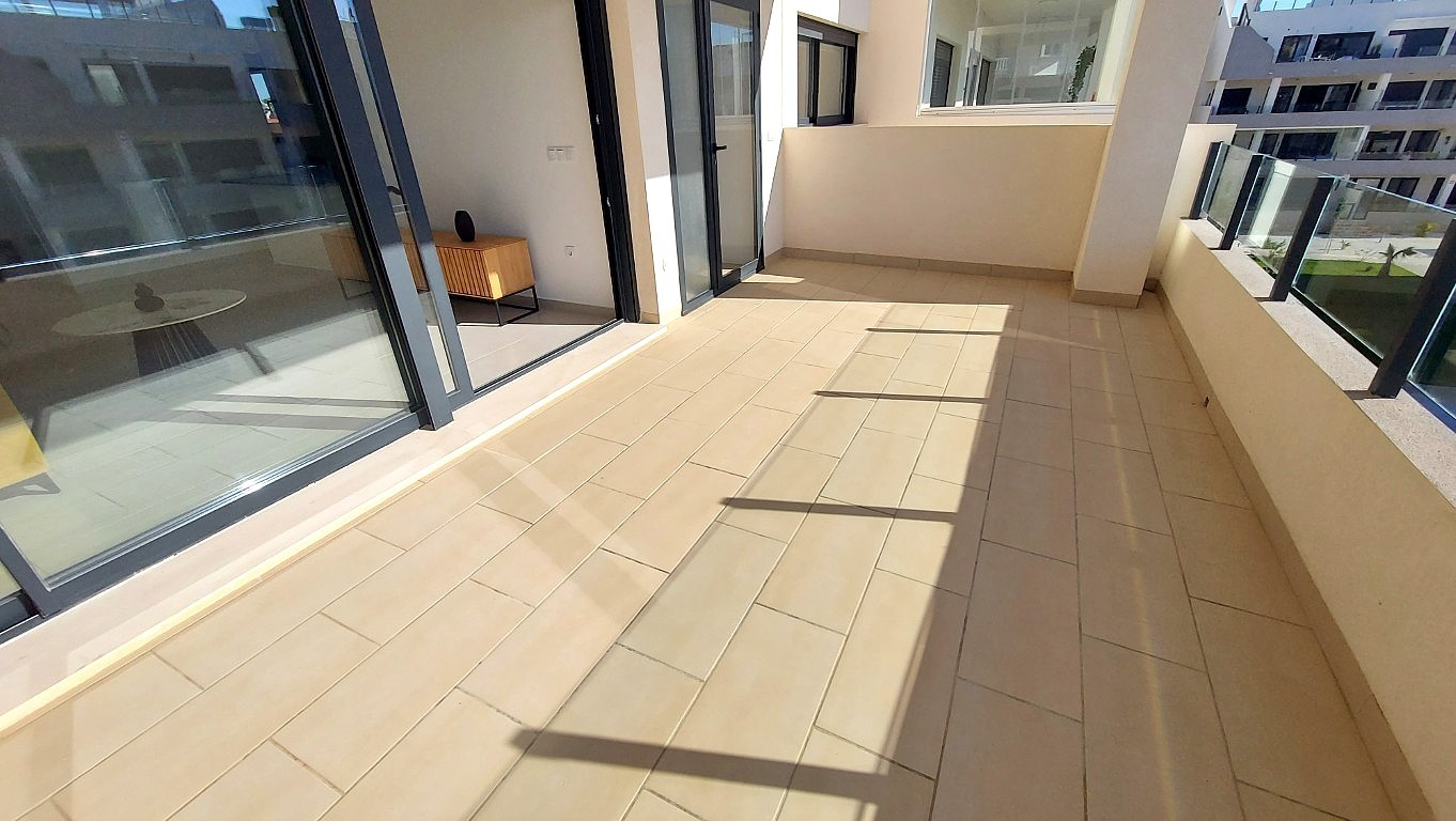 Resale - 2 Bedroom 2 Bathroom Apartment in Orihuela Costa - Costa Blanca  - Alicante