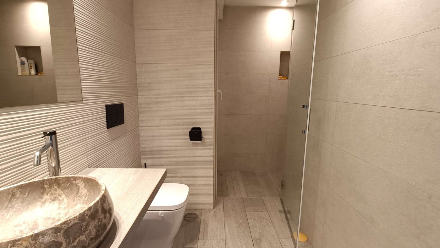 Resale - 2 Bedroom 2 Bathroom Villa in Algorfa - Inland  - Alicante