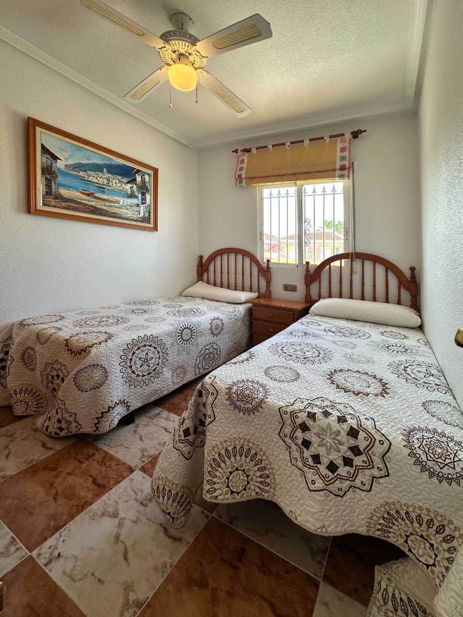 Resale - 2 Bedroom 2 Bathroom Town House in Orihuela Costa - Costa Blanca  - Alicante