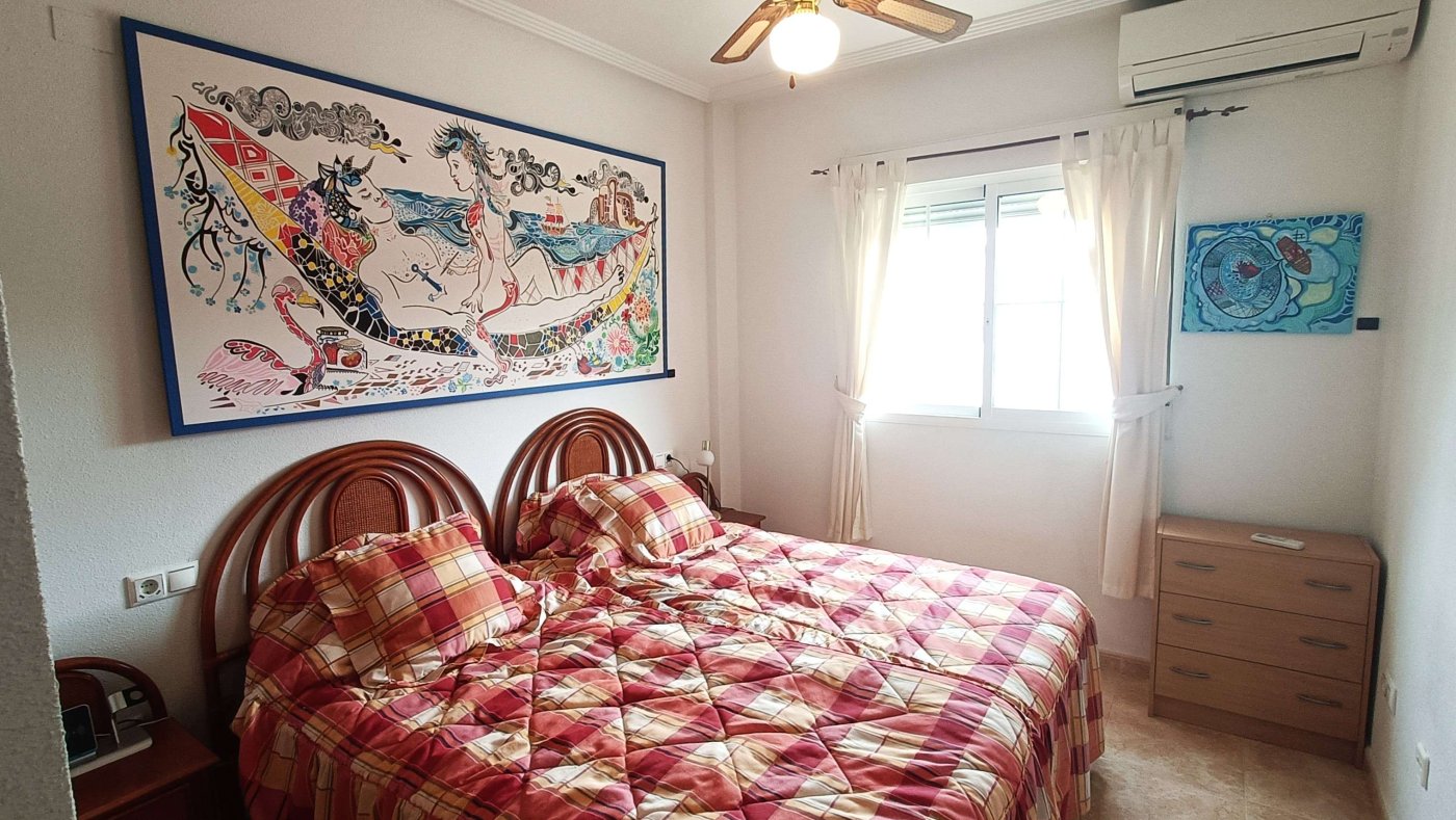 Resale - 2 Bedroom 1 Bathroom Apartment in Villamartin - Costa Blanca  - Alicante