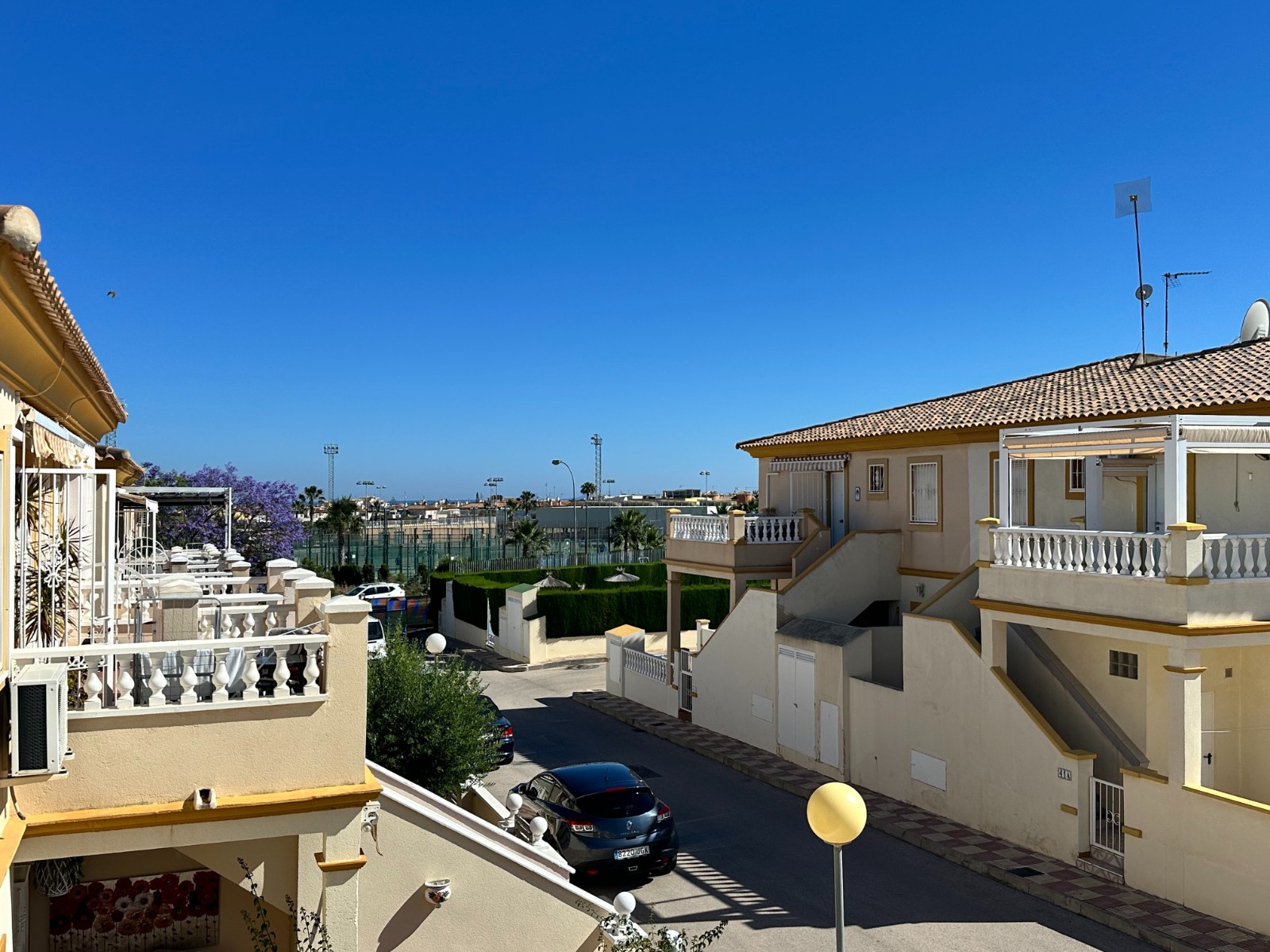 Resale - 2 Bedroom 1 Bathroom Apartment in Orihuela Costa - Costa Blanca  - Alicante