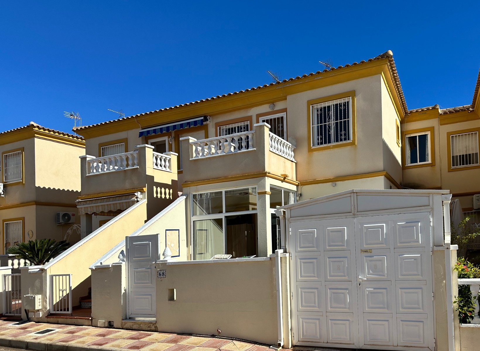 Resale - 2 Bedroom 1 Bathroom Apartment in Orihuela Costa - Costa Blanca  - Alicante