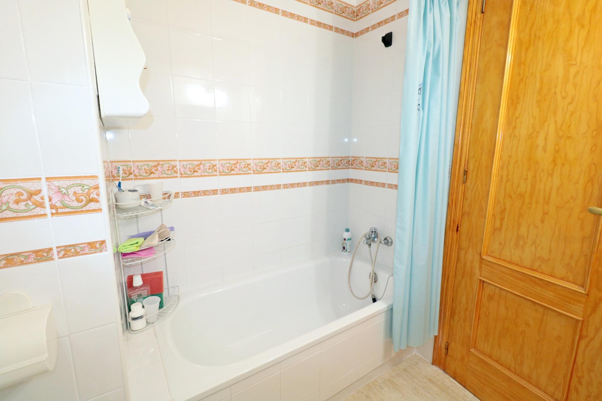 Resale - 2 Bedroom 1 Bathroom Apartment in Torrevieja - Acequion  - Alicante