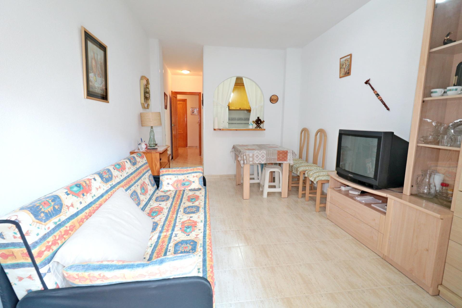Resale - 2 Bedroom 1 Bathroom Apartment in Torrevieja - Acequion  - Alicante