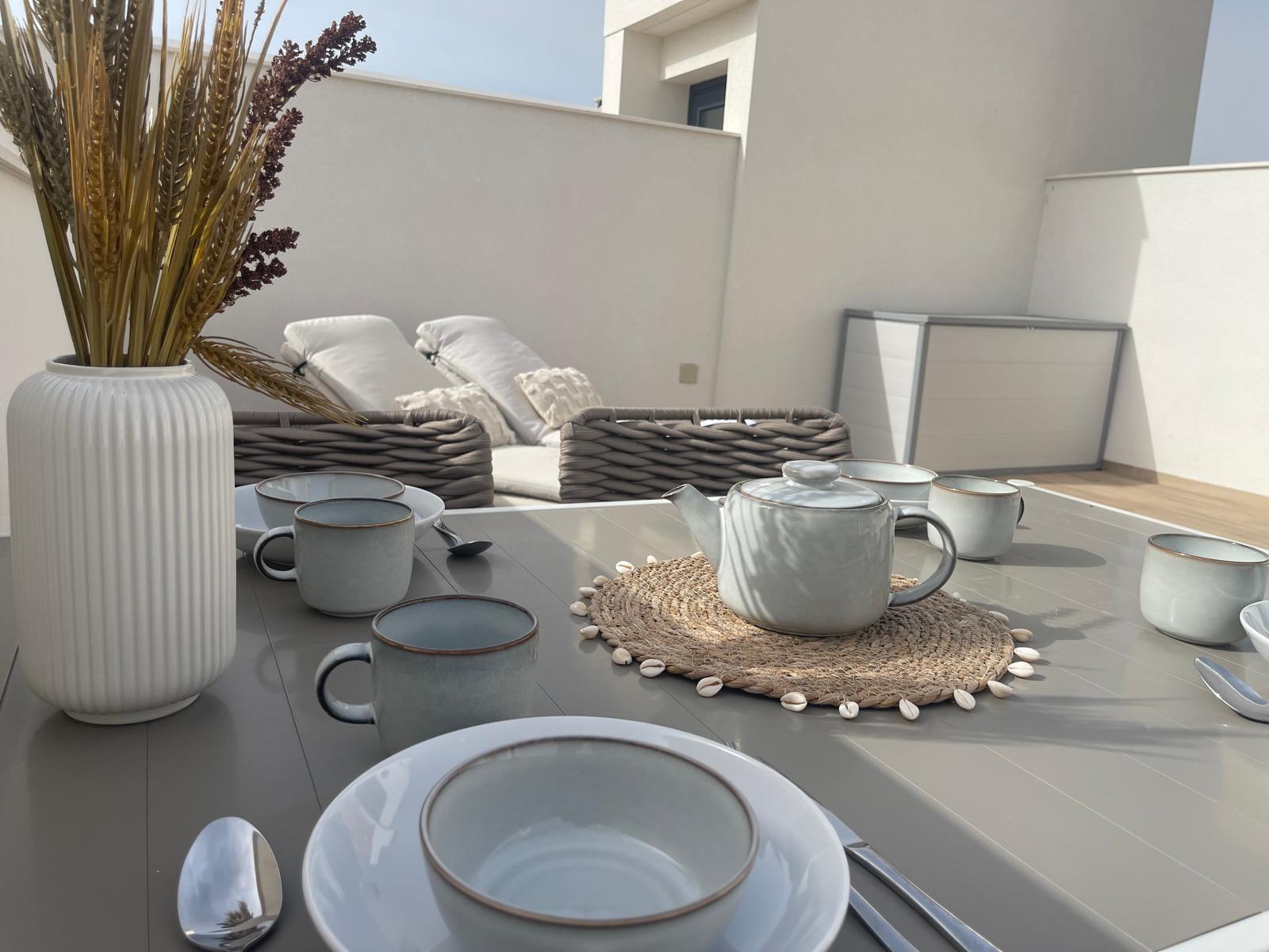 Resale - 2 Bedroom 2 Bathroom Penthouse in Orihuela Costa - Las Filipinas  - Alicante