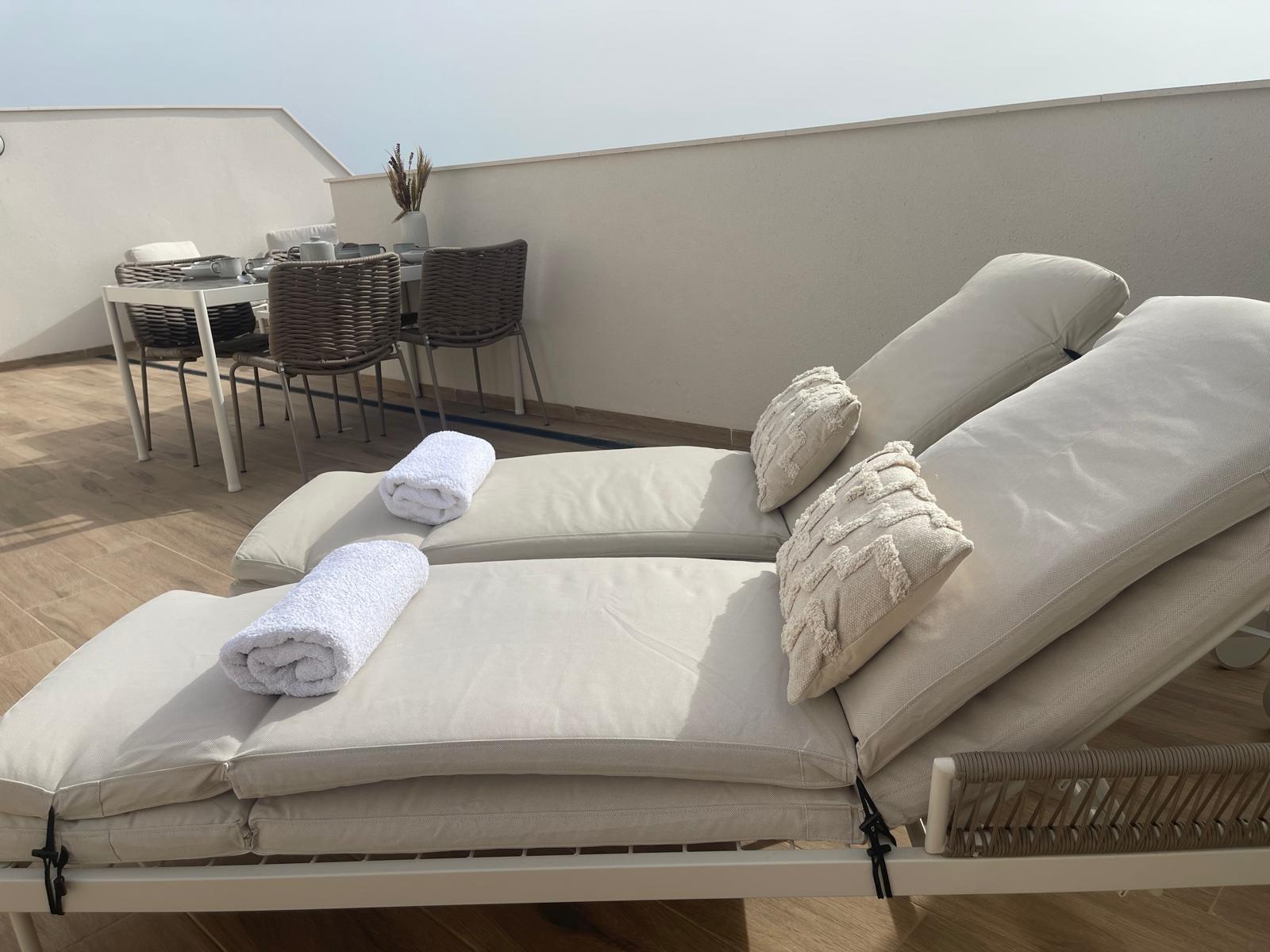 Resale - 2 Bedroom 2 Bathroom Penthouse in Orihuela Costa - Las Filipinas  - Alicante