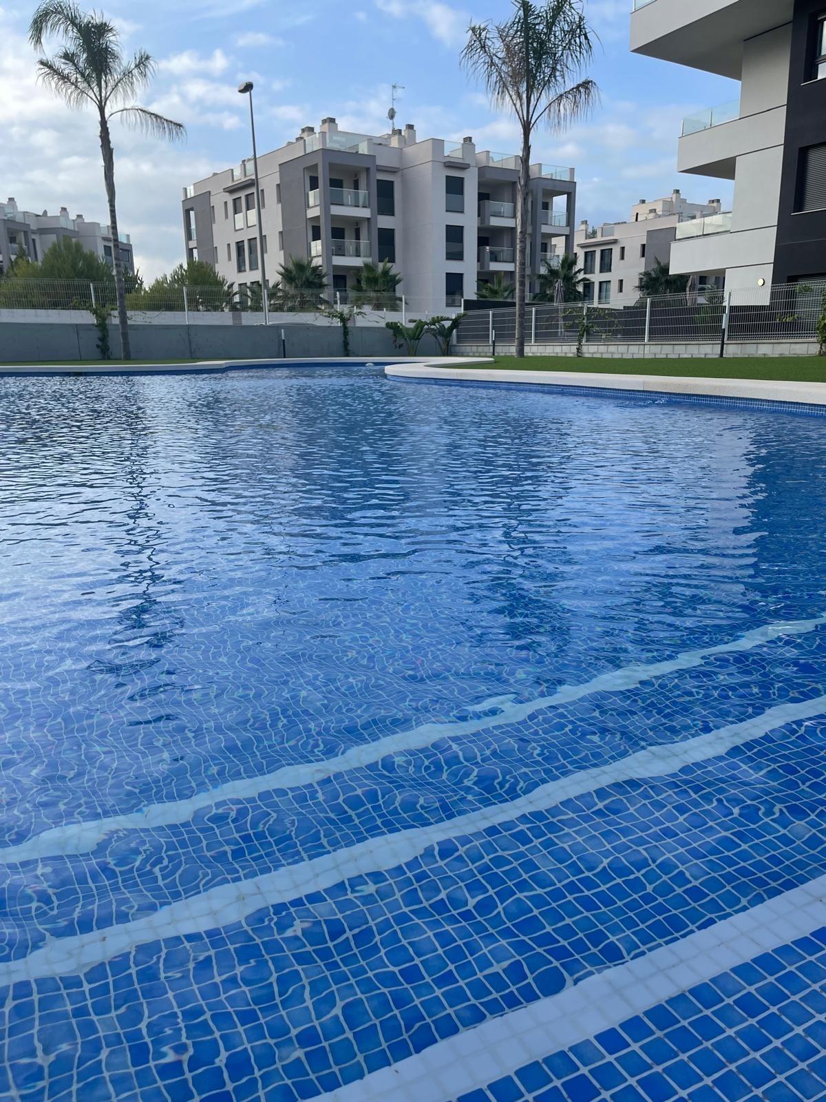 Resale - 2 Bedroom 2 Bathroom Penthouse in Orihuela Costa - Las Filipinas  - Alicante
