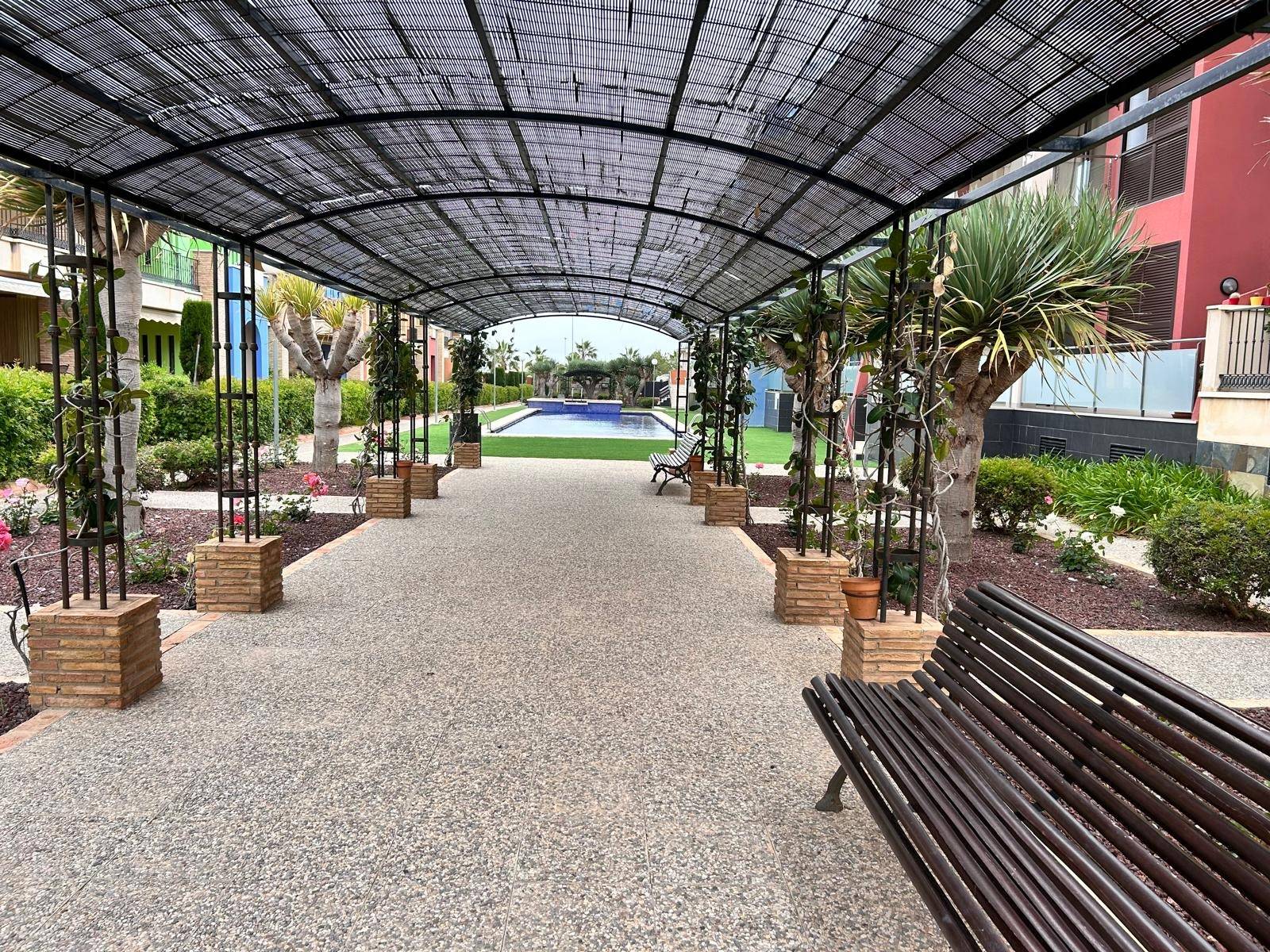Resale - 2 Bedroom 2 Bathroom Apartment in Orihuela Costa - Lomas De Cabo Roig  - Alicante