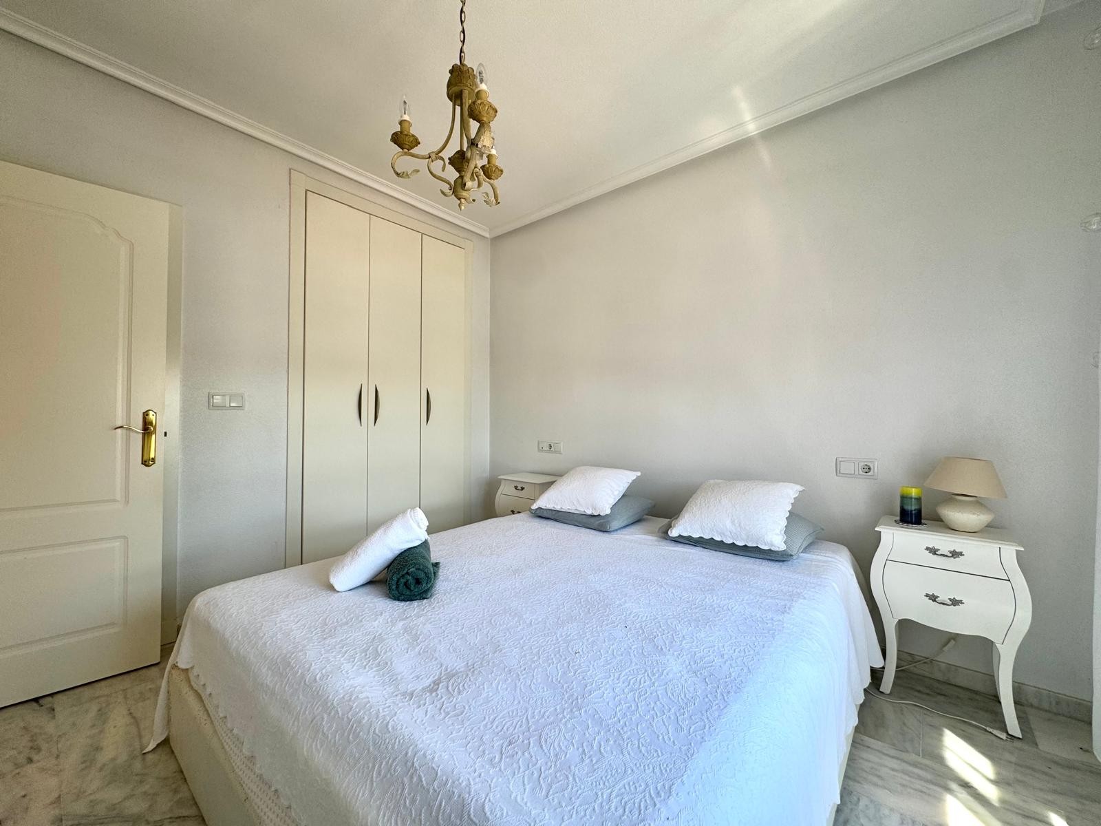 Resale - 2 Bedroom 2 Bathroom Apartment in Orihuela Costa - Costa Blanca  - Alicante