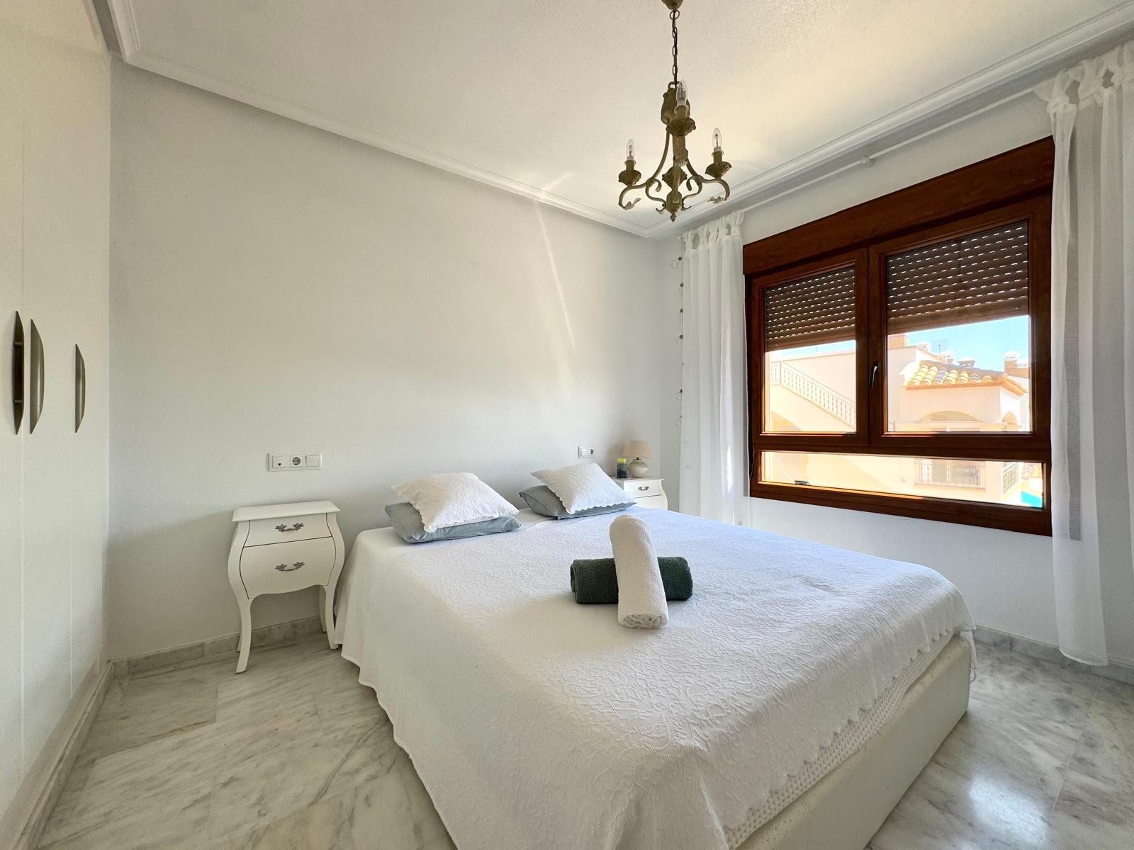 Resale - 2 Bedroom 2 Bathroom Apartment in Orihuela Costa - Costa Blanca  - Alicante