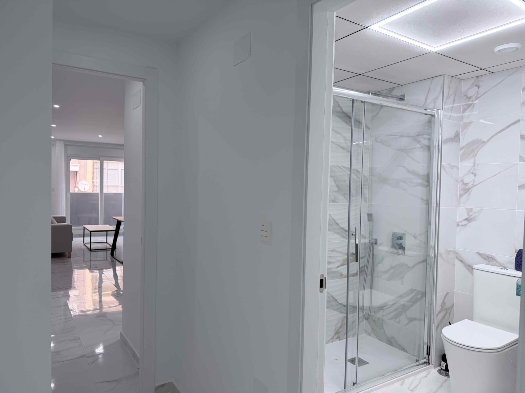 Resale - 2 Bedroom 1 Bathroom Apartment in Torrevieja - Costa Blanca  - Alicante