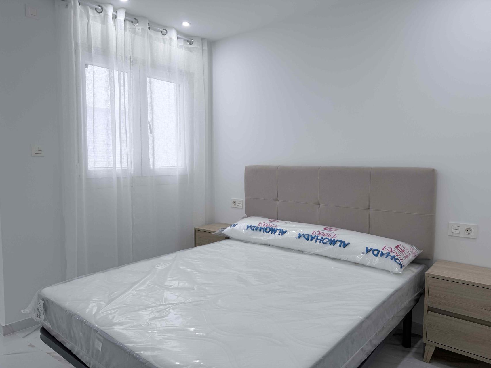 Resale - 2 Bedroom 1 Bathroom Apartment in Torrevieja - Costa Blanca  - Alicante