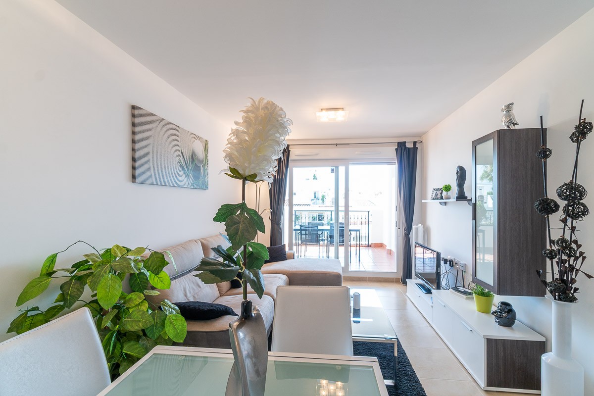 Resale - 2 Bedroom 1 Bathroom Apartment in Orihuela Costa - Costa Blanca  - Alicante